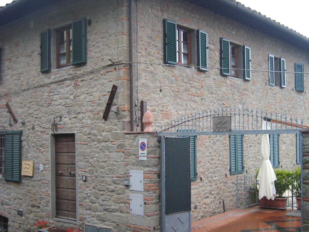 דירות Uzzano Casa Velia מראה חיצוני תמונה
